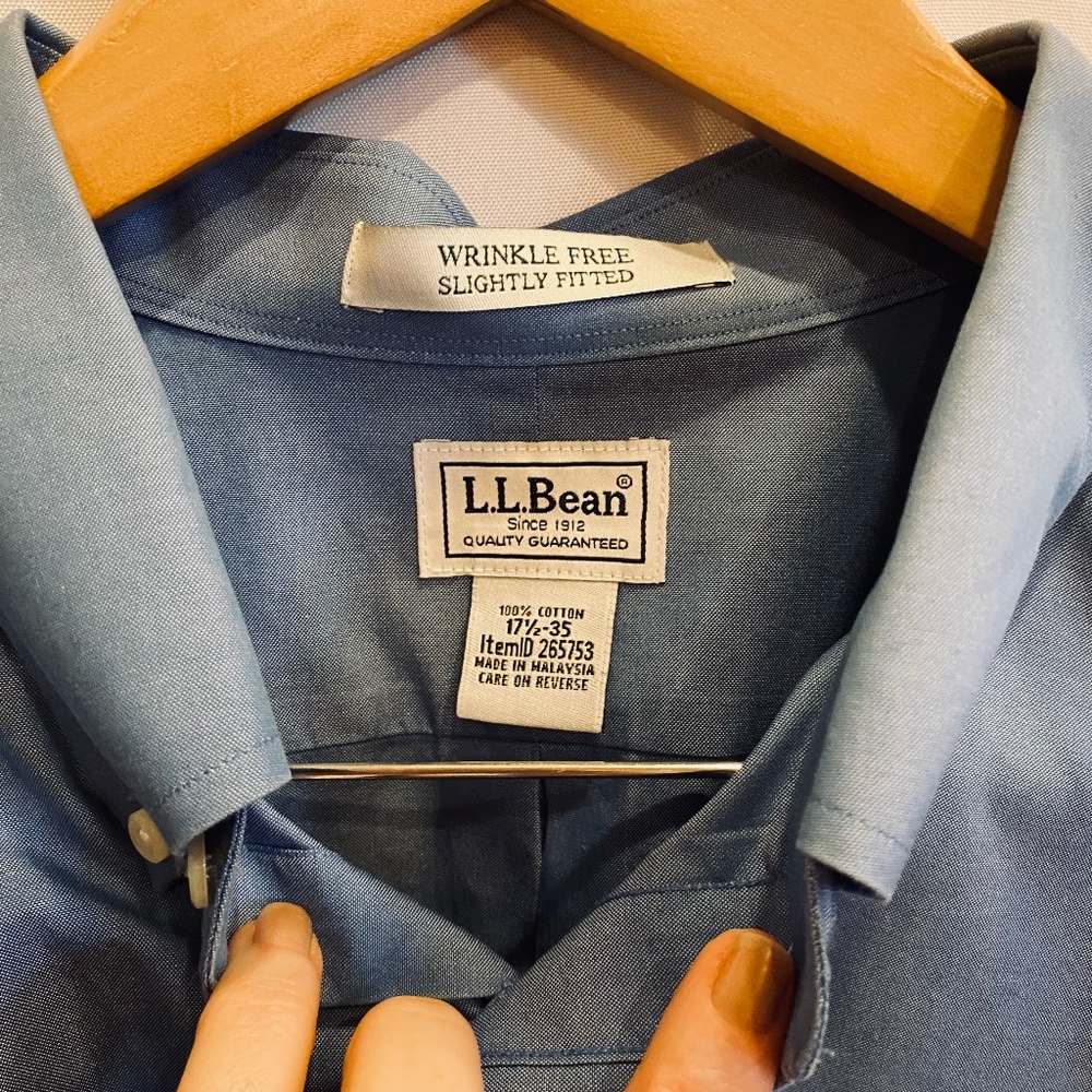 NWOT Men’s  LL Bean Wrinkle Free Slightly Fitted Chambray Dress Shirt sz 17.5/35 - Picture 3 of 5